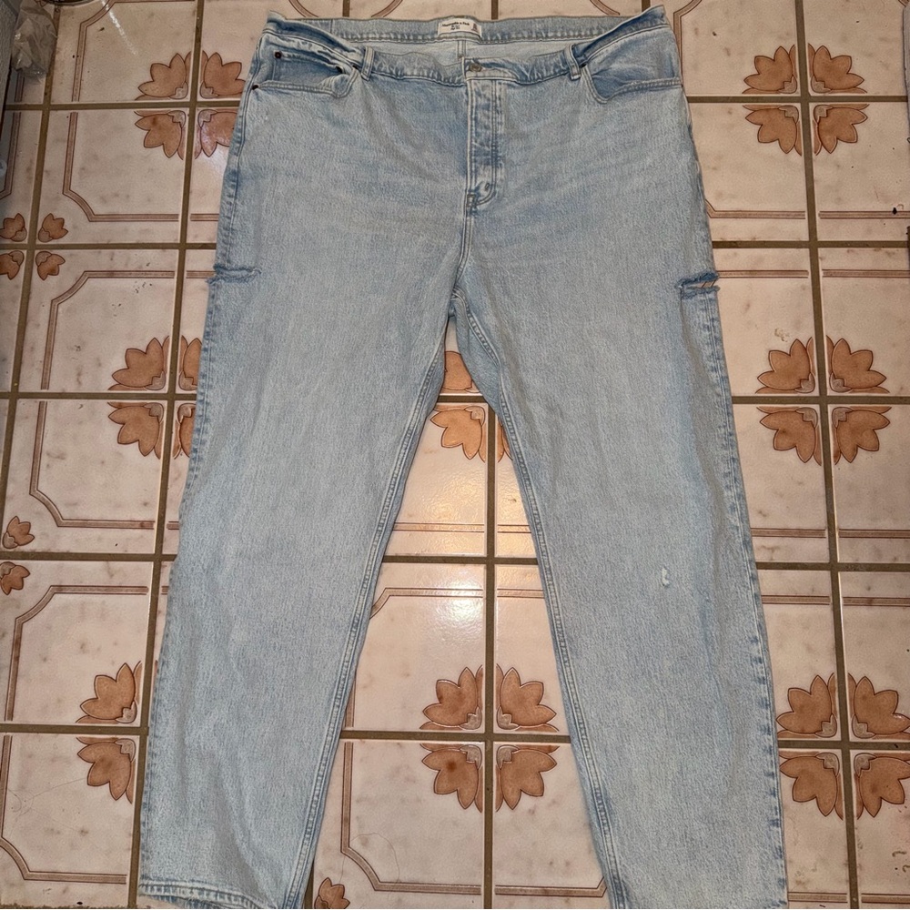 Abercrombie and Fitch The Dad High Rise‎ Jeans